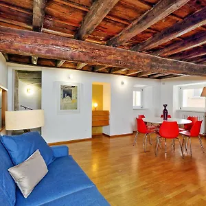 https://parione-charme-my-extra-home.it-romehotels.com